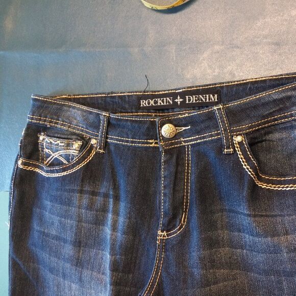 Rocking Denim Womens 16 Distressed Embroidered & Fancy Buttoned Pockets - Picture 3 of 11